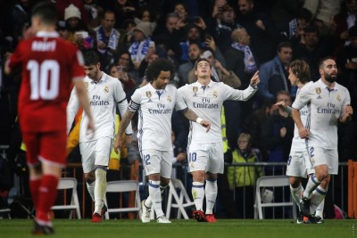 ޖޭމްސް ރެއާލްގައި މަޑުކުރަން ނިންމައިފި