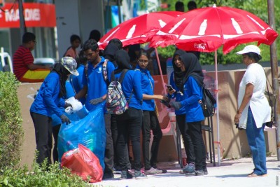 މުއައްސަސާތަކުން ނުކުމެ 2500 ކޮތަޅުގެ ކުނި އެއްކޮށްފި