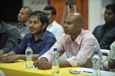 ވޯކްސް ކޯޕަރޭޝަންގެ ކުރީގެ އެމްޑީ ޖާވިދުގެ މައްޗަށް ކޮރަޕްޝަންގެ ދައުވާ ކުރަން ފޮނުވައިފި