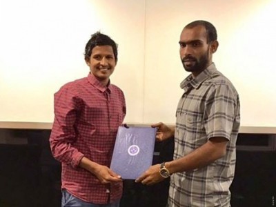 މަހިބަދޫގެ ކެޕްޓަން މިދުހަތު ނިއުއަށް ސޮއިކޮށްފި