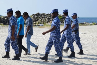 ބޮޑު ކުރި މުސާރައާއެކު ފުލުހުންގެ މުސާރަ މިއަދު ދެނީ