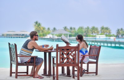 ރާއްޖޭގެ ޓޫރިޒަމް؛ އެކަށީގެންވާ ކުރިއެރުން ނުހޯދި، ވާދަވެރިންނަށް ވުރެ ފަހަތުގައި!
