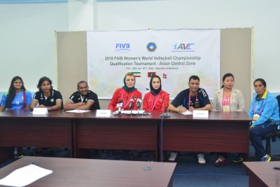 ކޮލިފައިން މުބާރާތަށް ހުރިހާ ޓީމެއް ވެސް ނުކުންނަނީ އެންމެ ރަނގަޅު ކުޅުން ދައްކަން!