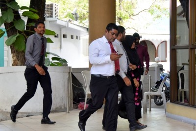 އިބްތިހާލްގެ ހަށިގަނޑުން ލަކުނުތަކެއް ފެންނަން ހުރި: ޑޮކްޓަރު