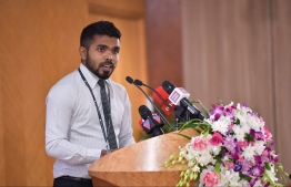 ޒަހަމްވެފައި ތިބޭ މީހުން ޓެކްސީއަށް އަރުވަން ފަސްޖެހޭ: ހަމީދު