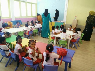 މޫނުބުރުގާ އަޅާތީ ސްކޫލުން ވަކިކުރި ޓީޗަރަަކަށް ޕްރީސްކޫލަކުން ވަޒީފާ ދީފި