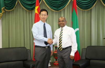 ޗައިނާގެ އެހީ އަށް އޮތީ އިހުމާލުވެފައި؛ ގުޅުން ދަމަހައްޓާނަން: ޝާހިދު