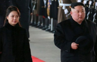 ތިން ދުވަހުގެ ދަތުރެއްގައި ކިމް ޗައިނާ އަށް