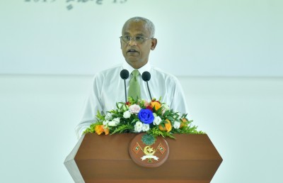 ތައުލީމީ ދާއިރާގައި ބިދޭސީން މަދުކޮށް ދިވެހިން އިތުރު ކުރުމަކީ އަމާޒެއް: ރައީސް
