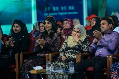 ފަސްޓް ލޭޑީ މުޅި ގައުމު ފަހުރުވެރި ކުރުވައިފި: ސައީދު