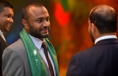 އޯއައިސީގެ ވަޒީފާއަށް ޝަހީމް ނުކުންނަވަން ފައްޓަވައިފި