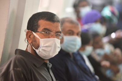ވެކްސިން އެބަހުރި، ޑޮކްޓަރުންގެ ލަފާގެ މަތިން މިދަނީ ޖަހަމުން: މިނިސްޓަރު