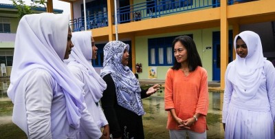 ބިއްލޫރި ފަންގިފިލާ ފަހަނައަޅާ ދިއުން