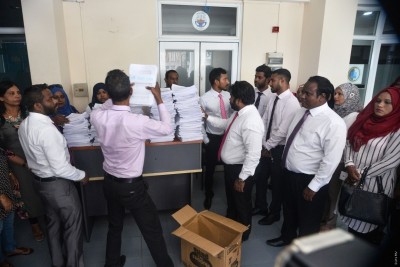 ޕީޕީއެމް އިން އިލެކްޝަންސް ކޮމިޝަނަށް 9000 މެމްބަޝިޕް ފޯމު ހުށަހަޅައިފި