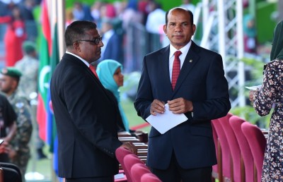 މަޖިލީހަށް ކުރިމަތިލާ މީހުންނަށް ހުރަސް އެޅުމަކީ ޑިމޮކްރަސީއާ އިދިކޮޅަށް ކުރާ ކަމެއް: ރައީސް