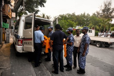 ކޯޓު އަމުރެއްގެ ދަށުން ފުލުހުން އެމްޑީޕީ ހަރުގެއަށް ވަދެ ބައެއް ތަކެތި ގެންގޮސްފި
