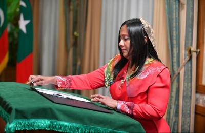 ޝައިނީގެ ރައްދު ޒަހާ އަށް: ތެޔޮ ނެތްކަން ސާބިތުކޮށްދީ