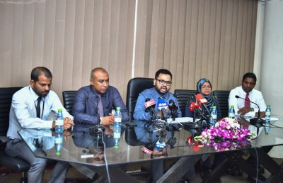 އީމެއިލުން ޕާސްޕޯޓަށް އެދެވޭ ގޮތް ހަދަނީ