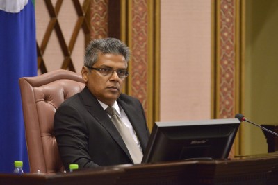 15 މެމްބަރުންގެ ސޮޔާއެކު މޫސަގެ އިތުބާރު ނެތްކަމުގެ މައްސަލަ ވައްދައިފި