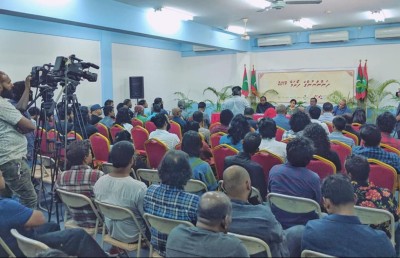 ފަންނާނުންނަށް ހުރި ދަތިތައް ހައްލުކޮށް ދޭނަން: ޔުމްނާ