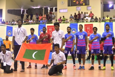 މޮޅުވާނީ މޭމަތީގައި އިންނަ ދިދައަށްޓަކައި ކުޅެގެން: ލަތީފް