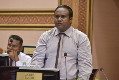ރައީސް ޔާމީންގެ ސަރުކާރާ ދެކޮޅަށް ވޯޓެއް ނުދޭނަން: މުހައްމަދު އަލީ