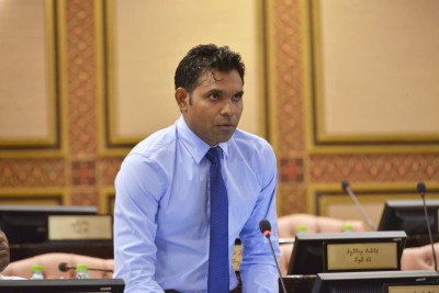 ފެނާއި ކަރަންޓާއި ސަބްސިޑީގެ ގޮތުގައި 2000 ރުފިޔާގެ ދިނުމަށް ހުށަހަޅައިފި
