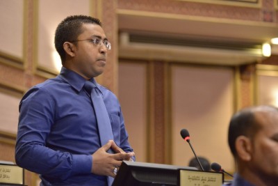 ވޯޓު ލައްވާނީ މަސީހާ ދެކޮޅަށް ކަމަށް މެމްބަރު އަމީތު ފާޅުގައި އިއުލާނުކުރައްވައިފި