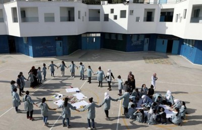 ފަލަސްތީނުގައި ހިންގާ އދ.ގެ ސްކޫލްތައް ބަންދު ކުރަނީ