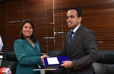 ނަވަލޯކާއާ އެކު އައިއެމްޑީސީން އައްޑޫގައި ހިދުމަތް ފުޅާކުރަނީ