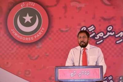 ޖޭޕީން ވަކިވެވަޑައިގެންނެވި މެމްބަރުން އެނބުރި ވަޑައިގަތުމަށް ގާސިމް ގޮވާލައްވައިފި