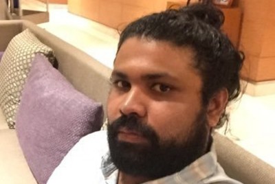 މެމްބަރުންނަށް ރިޝްވަތު ދޭ ކަމަށް ބުނެ ހައްޔަރުކުރި އަފްރާތު ދޫކޮށްލައިފި