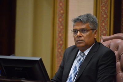 އޮޅުވާލައިގެން ވޯޓް ދިން މެމްބަރު ދެނެގަތުމަށް ވީޑިއޯ ފުޓޭޖް ބަލަނީ