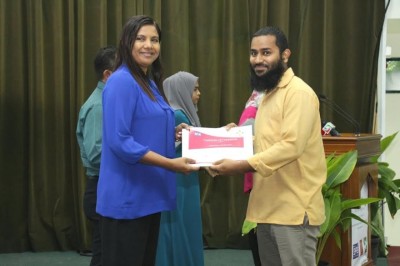 މުދައްރިސުން އަރަބިބަހަށް އަހުލުވެރި ކުރުވުމަށް ތަމްރީނު ޕްރޮގްރާމެއް ހިންގައިިފި