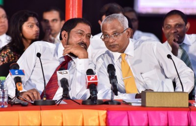 ނަޝީދު އިސްކޮށް ހުންނަވައި، ސަރުކާރު ވައްޓާލަން އުޅޭ ކަމަށް ގާސިމް ތުހުމަތު ކުރައްވައިފި