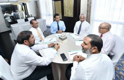 ކޯލިޝަނެއް ނުރޫޅޭނެ، ސަރުކާރެއް ނުވެއްޓޭނެ: ނަޝީދު