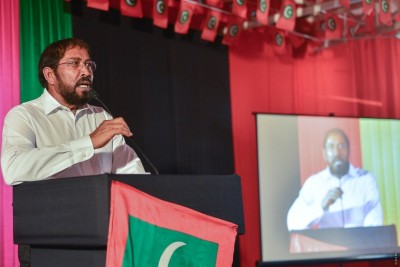 ހަރަދު ބޮޑުކޮށް ސަރުކާރުން ޕްރޮޖެކްޓް ހިންގާކަމަށް ބުނެ ގާސިމް ފާޑުވިދާޅުވެއްޖެ