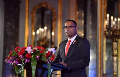 ރާއްޖެ އަށް ޗައިނާގެ އެވޯޑެއް