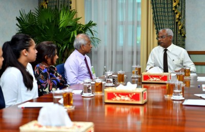 ކަންކަމުގައި ރައީސަށް ލަފާ އަރުވާ ކޮމެޓީއެއް އެކުލަވާލައިފި