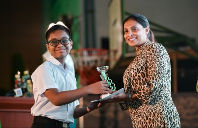 އަމީނިއްޔާއާ ގުޅިފައިވަނީ ފޮނި ހަނދާންތަކެއް