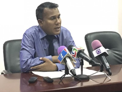 ގައުމުތަކުން ރާއްޖެއަށް ފާޑު ނުކިޔައި، ރާއްޖެއާ އެކު މަަސައްކަތް ކުރޭ: ވިޔަފާރިވެރިން