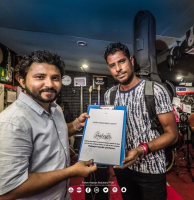 މެޒޯ މޯޑުގެ ލަވަތުގެ "ރައިޓްސް" ހަބޭސް ބޮޑުބެރު ބޭންޑަށް!
