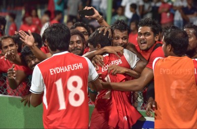 ކްލަބް އޭދަފުށި: ކުރިއަށް ދިއުމުގެ ބޮޑު އަމާޒެއްގައި!