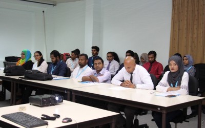 ޓިވެޓް ކޯސްތަކުގެ ފެންވަރު މަތިކުރުމަށް މަސައްކަތު ބައްދަލުވުމެއް ފަށައިފި