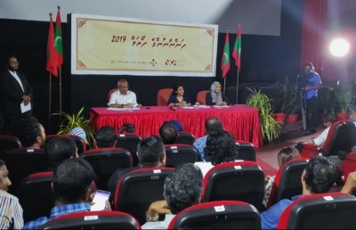 ފިލްމީ ދާއިރާގެ ދަތިތައް މިނިސްޓަރަށް ހުށަހަޅައިފި