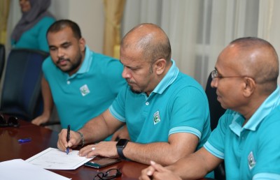 ޕީއެންސީގެ މައްސަލަ ދެ ދުވަހުގެ ތެރޭގައި ބަލަން ކޮމިޓީއެއް