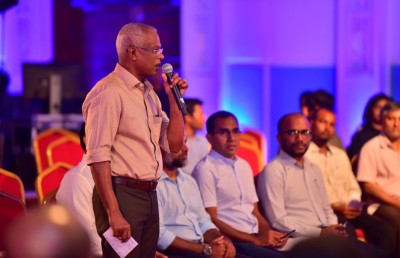 ރައްޔިތުންނާ ގާތުން ޚިދުމަތް ދިނުމަށް ގާނޫނަށް ގެންނަން ޖެހޭ އިސްލާހުތައް ގިނަ: ރައީސް