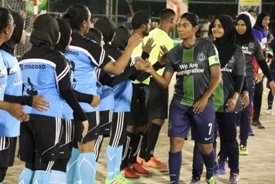 އިމިގްރޭޝަން ސްޓެލްކޯ އަތުން ސަލާމަތްވިއިރު ތައުލީމީ ގުޅުން ކޮޅަށް ސިފައިން 13 ލަނޑު ޖަހައިފި