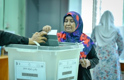 ތައިލެންޑާއި ބަންގްލަދޭޝްގައި ވޯޓު ފޮށި ބަހައްޓަން ނިންމައިފި