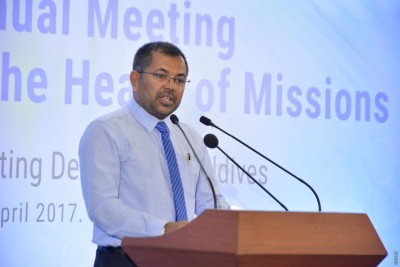 އިތުރު ފަސް އެއާޕޯޓު ހެދުމަށް ބަޔަކާ ހަވާލުކުރަނީ